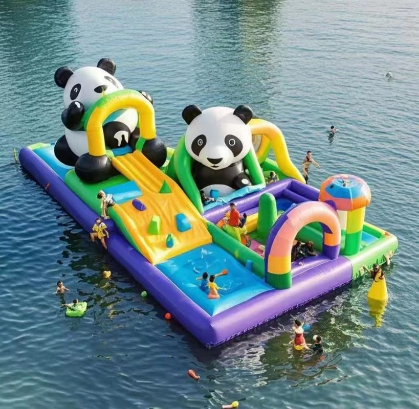 Ticari Atlama Evi Çocuklar İçin Şişme Kale Su Parkı Oyun Panda Su Kaydırma
